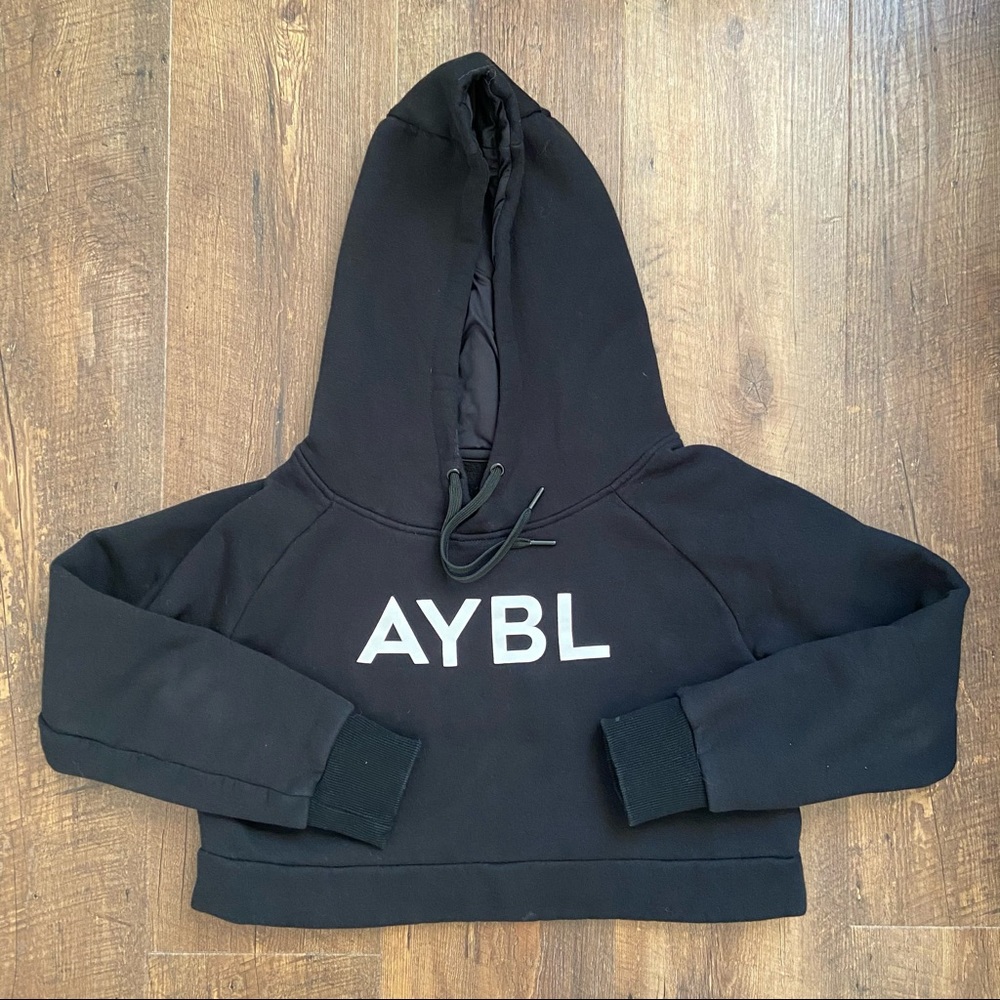 STAPLE CROPPED HOODIE | AYBL